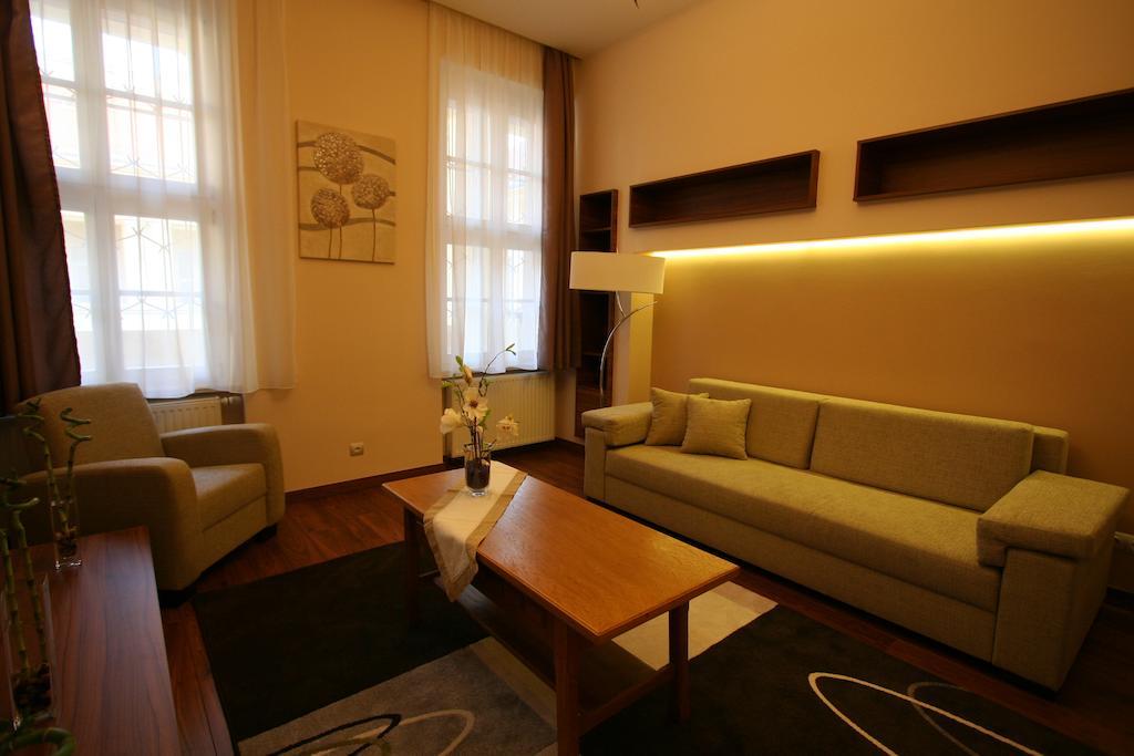 Nn Apartman Budapest Chambre photo