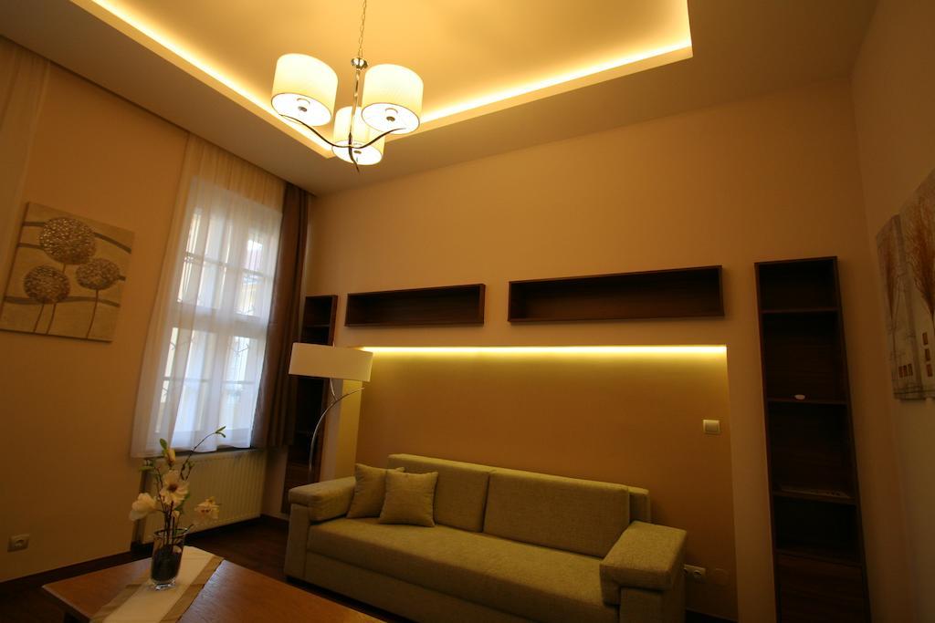 Nn Apartman Budapest Chambre photo